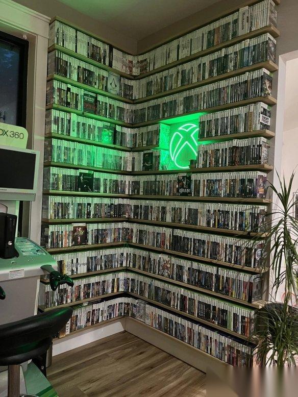 大佬集齐Xbox 360北美全套游戏 网友惊叹 实体圣经
