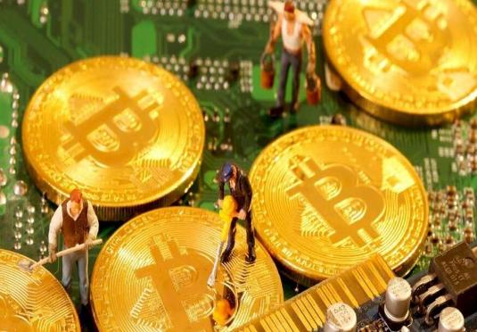 比特币作为长期投资价值大吗 短期市场波动风险怎么样