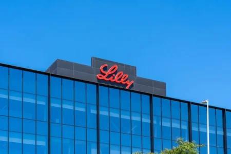 礼来(LLY)股价突破1200美元，受重磅财报及口服GLP 1上市提振